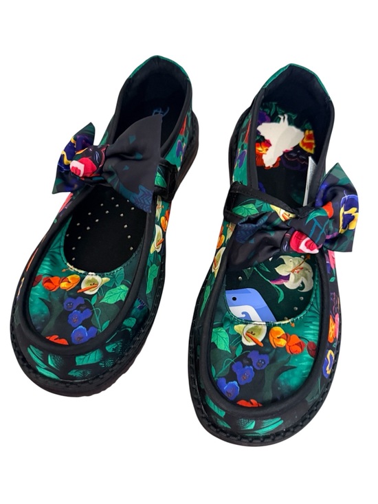 Hey Dude Shoes - Hey Dude Wendy Jane Wonderland Flowers Alice in Wonderland Mary Jane size 10 NWT